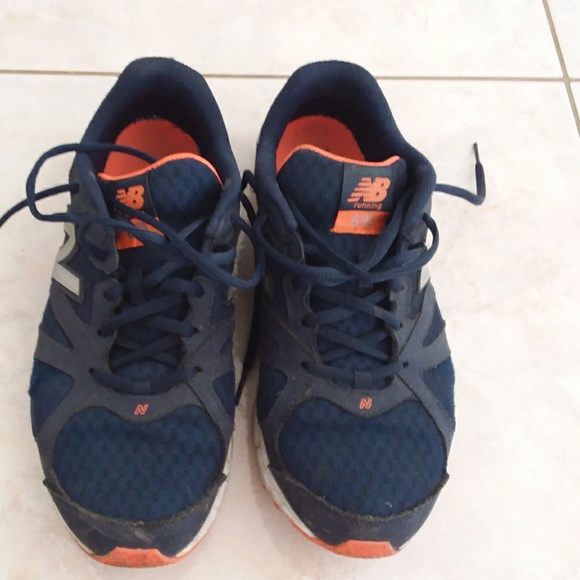 New balance 635 running shoes size 8.5 D wide - Picture 2 of 8